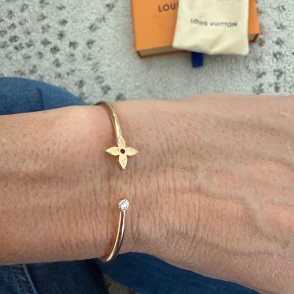 Brand New Louis Vuitton Idylle Blossom Twist Bracelet - Small. - Picture 6 of 7
